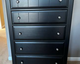 92.Vaughan-Bassett Black 5 Drawer Dresser (38" x 18" x 53")