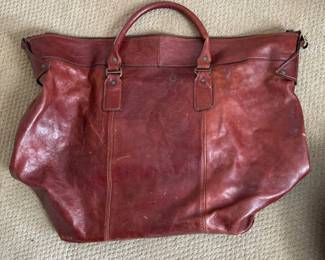 79. Sabani Italian Leather Oversized Travel Bag