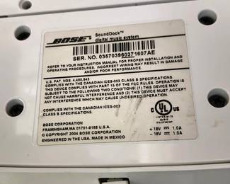 122. Bose Sounddock Music System Serial #035703960371607AE