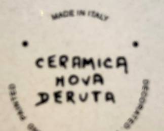 165. Deruta Ceramic Serving Bowl Made in Italy