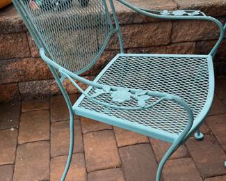 155. Outdoor Metal Dining Set, Table and 4 Armchairs