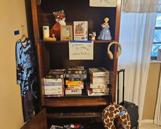 Sunday price $ 20 for the cabinet Only here till noon today