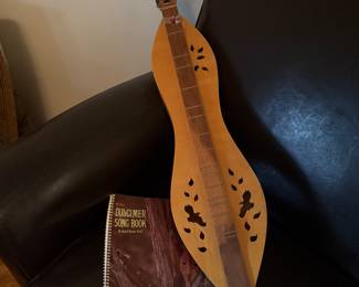 Appalachian mountain dulcimer