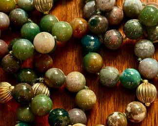 Colors of jade and gold