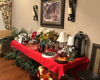 DECOR, BASKETS, LAMPS, MISC.