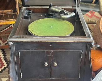 Antique Victrola 