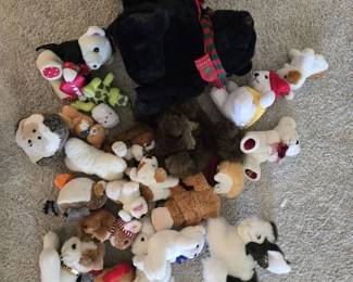GB277Stuffed animals