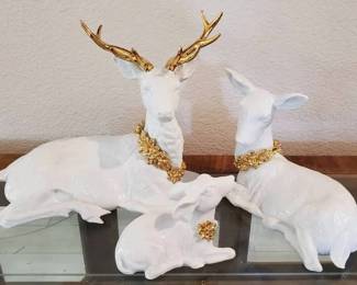 GB190Porcelain 3 Piece Deer Family 