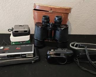 GB255Minolta cameras and binoculars