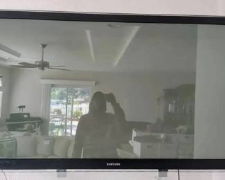 GB173Samsung 60in Flat Screen TV 