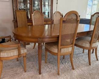 GB139Vintage Oval Dining Table With Six Chairs 
