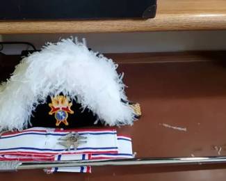 GB212Knights Of Columbus Ceremonial Regalia 