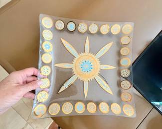 Fun serving accessories 