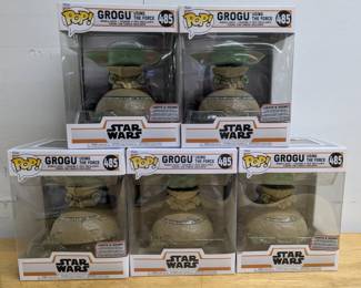 Star Wars / Baby Yoda Funko toys