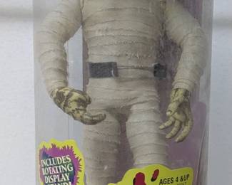 Mummy figure