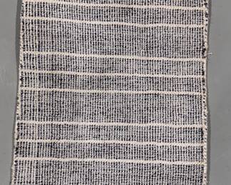 Small Rug. Measures 2' x 3'. 