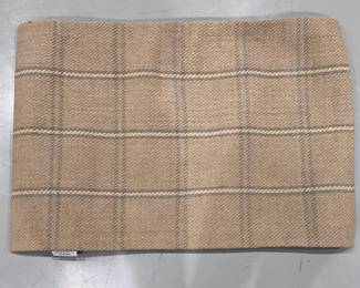 Erin Gates Marlborough Collection Hand-Woven Wool Rug. Measures 2' x 3'. Photo 1 of 2. 