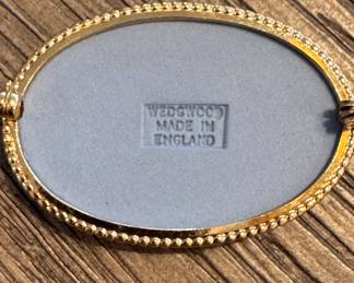 Wedgwood Cameo Pin / Broach. Photo 2 of 2. 