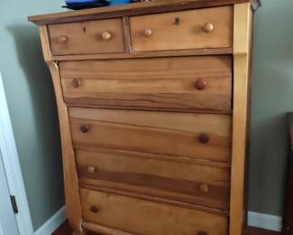 022
Antique American Empire Style Maple Dresser, Six Drawers
34" x 21" x 48" H