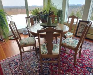 002
Six Dining Chairs (One Armchair) w/ Pop Out Upholstered Seats
17" x 20" x 38" H