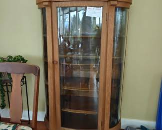 006
Curved Glass Antique Oak Demilune Curio w/ Five Shelves
37" x 15" x 60" H
