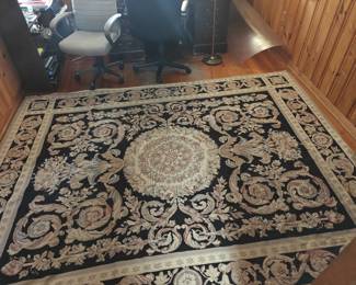031
Needlepoint Savonnerie Style Rug
88" x 114"