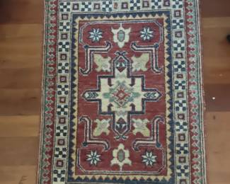 030
Afghan Kazak Rug
24" x 34"