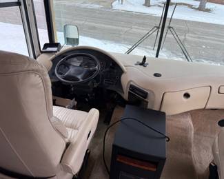 2002 Allegro Bay Motorhome - 52k miles