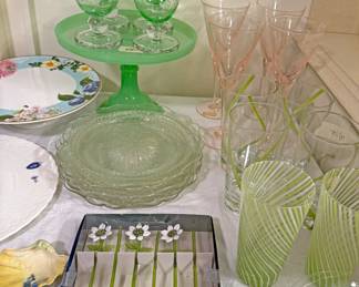 Miscellaneous glassware