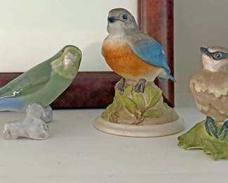 Vintage porcelain bird figurines