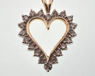 10kt open heart shaped diamond pendant