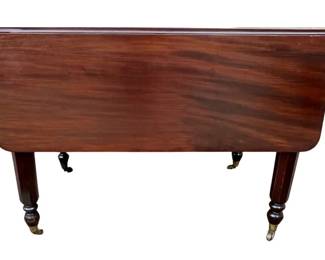Mahogany transitional period drop leaf table with refinished top