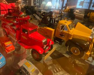 Collectible cars and trucks