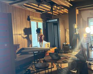 Betty Boop
Telephone Booth
Game table
Fishing