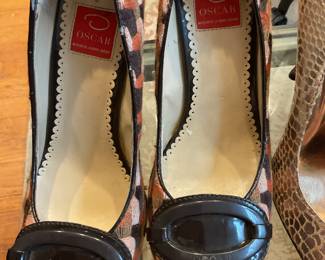 Vintage Oscar de la Renta embroidered heels size 6 