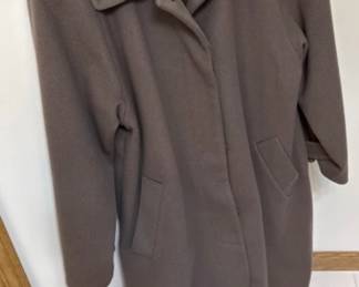 Full length. Wool coats. https://modestlambestatesales.hibid.com/