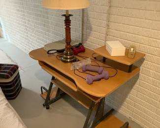 Office desk. https://modestlambestatesales.hibid.com/