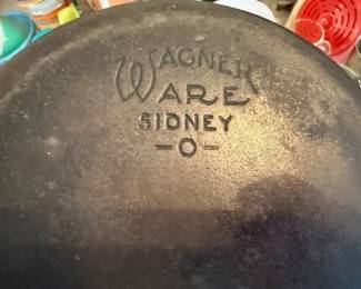 Wagner cast iron fryer. https://modestlambestatesales.hibid.com/