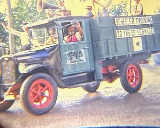 Vintage Kodak 35mm Kodachrome slides. Neola Hoo Doo Days. https://modestlambestatesales.hibid.com/