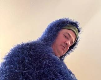 Think how much better you'll make this look!! https://modestlambestatesales.hibid.com/