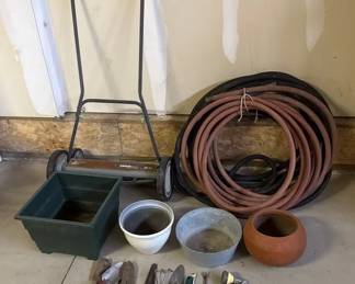 Lawn Gardening Tools