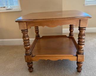 Tell City Chair Company End Table 