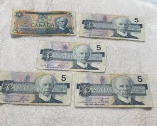 Canadian $5 Banknotes Lot of 5 