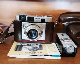 Vintage Argus V100 Camera, Flash  Case