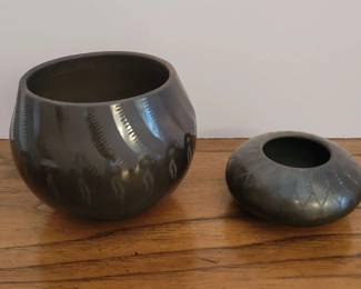 Tammy Tarbell Black Pottery 