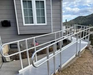 004 Aluminum Handicap Ramp