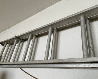 20' Aluminum Extension Ladder