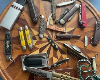 Cool & Useful Pocket Knives!!