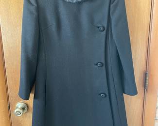 "That Girl"  Marlo Thomas type 1960's? Wool Coat by "Modern Deb"
