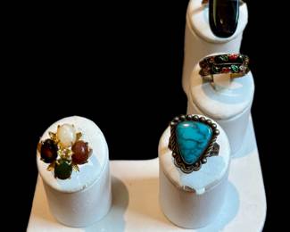 Rings  / Jewelry